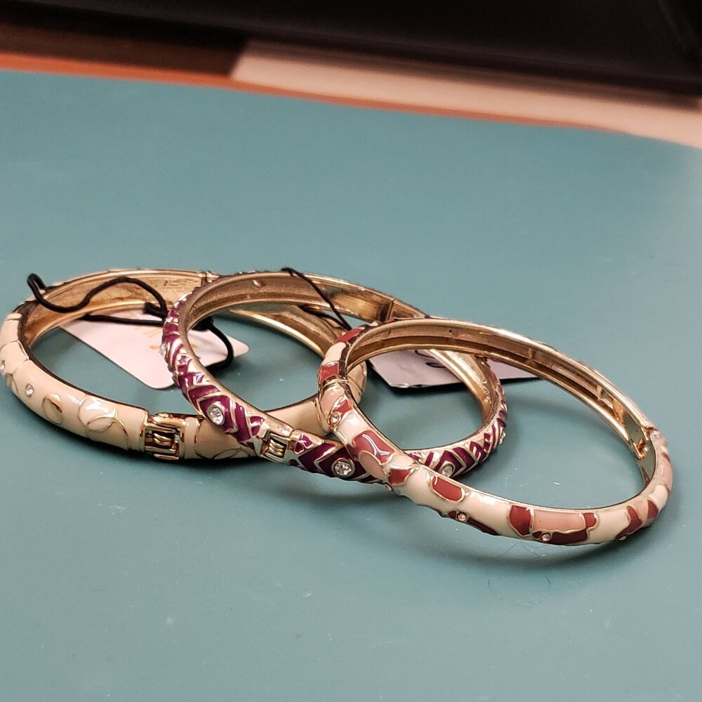 Manluck & Sequin, NWT, Bangle bundle, 3 enamel rhinestone hinge bracelet bundle